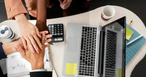 Las nuevas generaciones no quieren destruir el trabajo… quieren arreglarlo