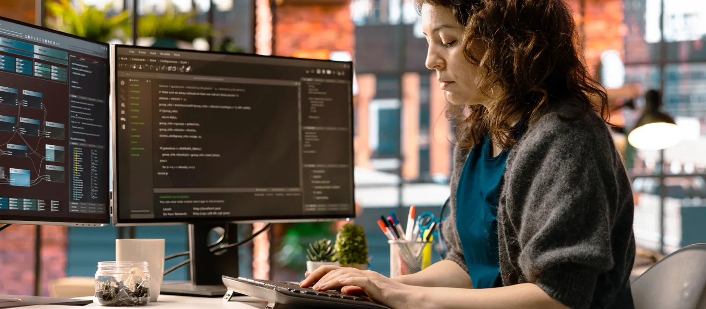 Estudiá la Carrera de Ingeniería del Software en ULatina